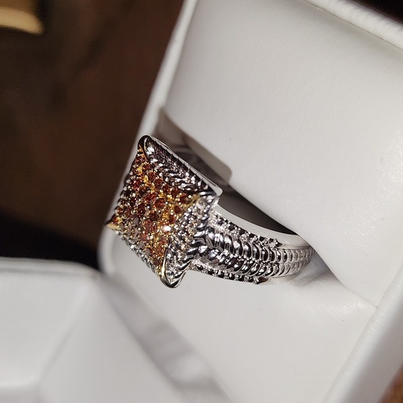 Stunning 1/2 ct Red Diamond Ring - Picture 2 of 5